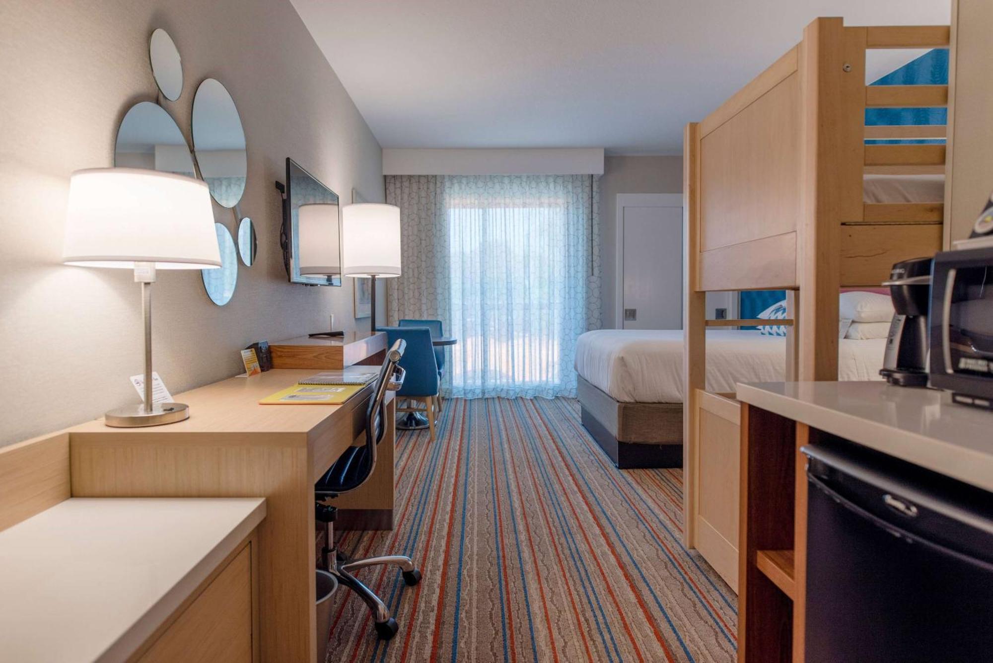 Howard Johnson By Wyndham Anaheim Hotel & Water Playground Ngoại thất bức ảnh